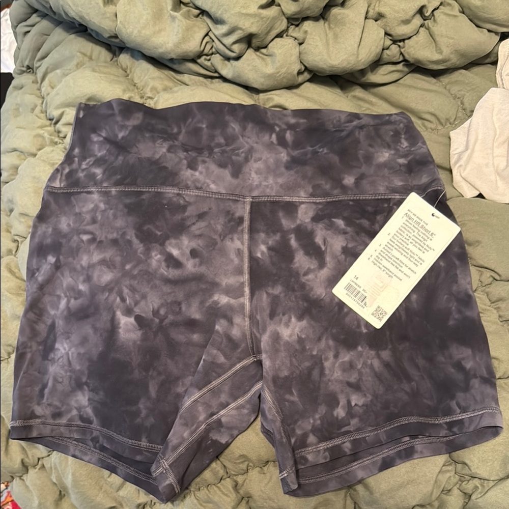 Lululemon Align HR Short 6”
